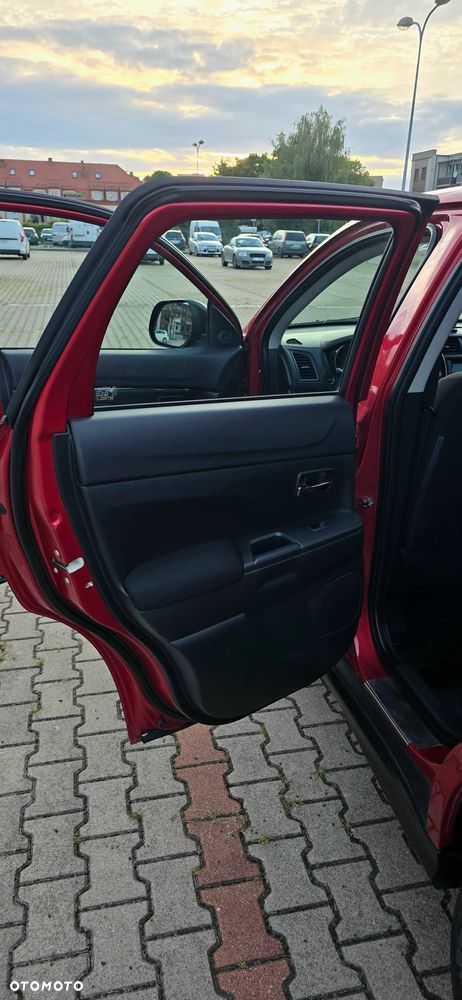 Mitsubishi ASX 1.6 Invite Navi - 17