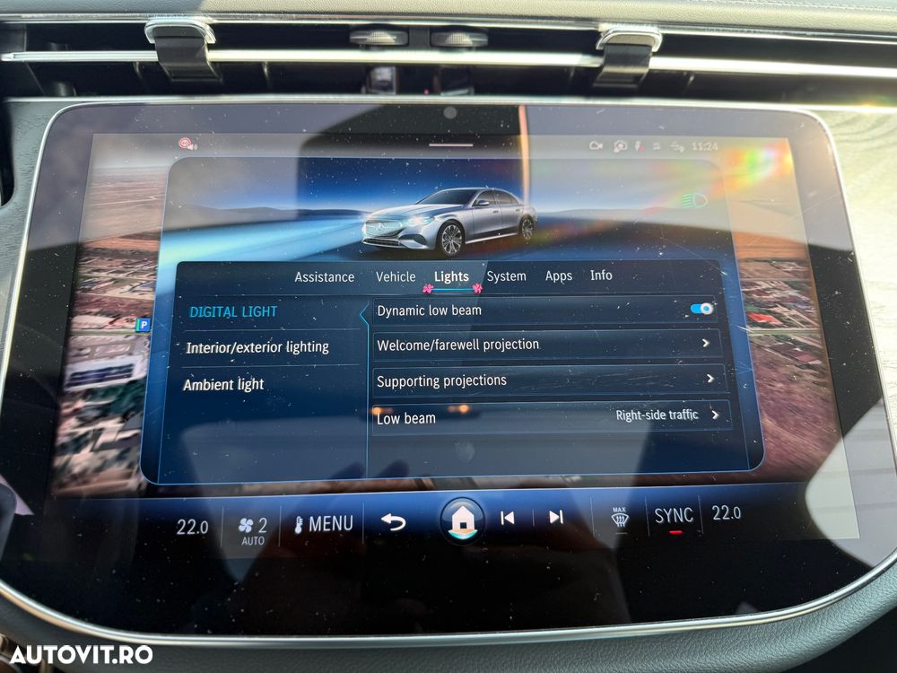 Mercedes-Benz E 400e 4Matic 9G-TRONIC - 18