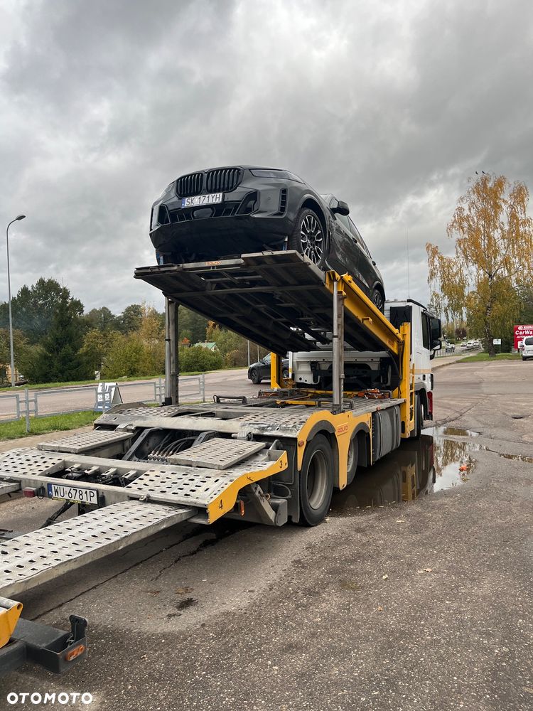 Mercedes-Benz Actros - 3