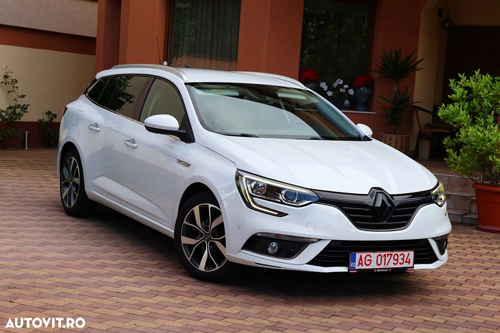 Renault Megane ENERGY dCi 110 Start & Stop Bose Edition - 1