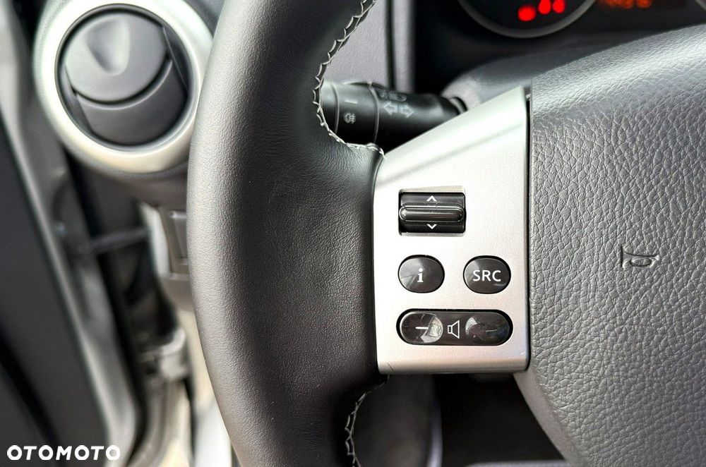 Nissan Note 1.4 Visia A/C - 25