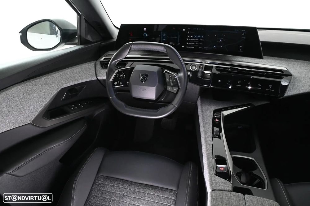 Peugeot 5008 1.2 Hybrid Allure e-DCS6 - 18