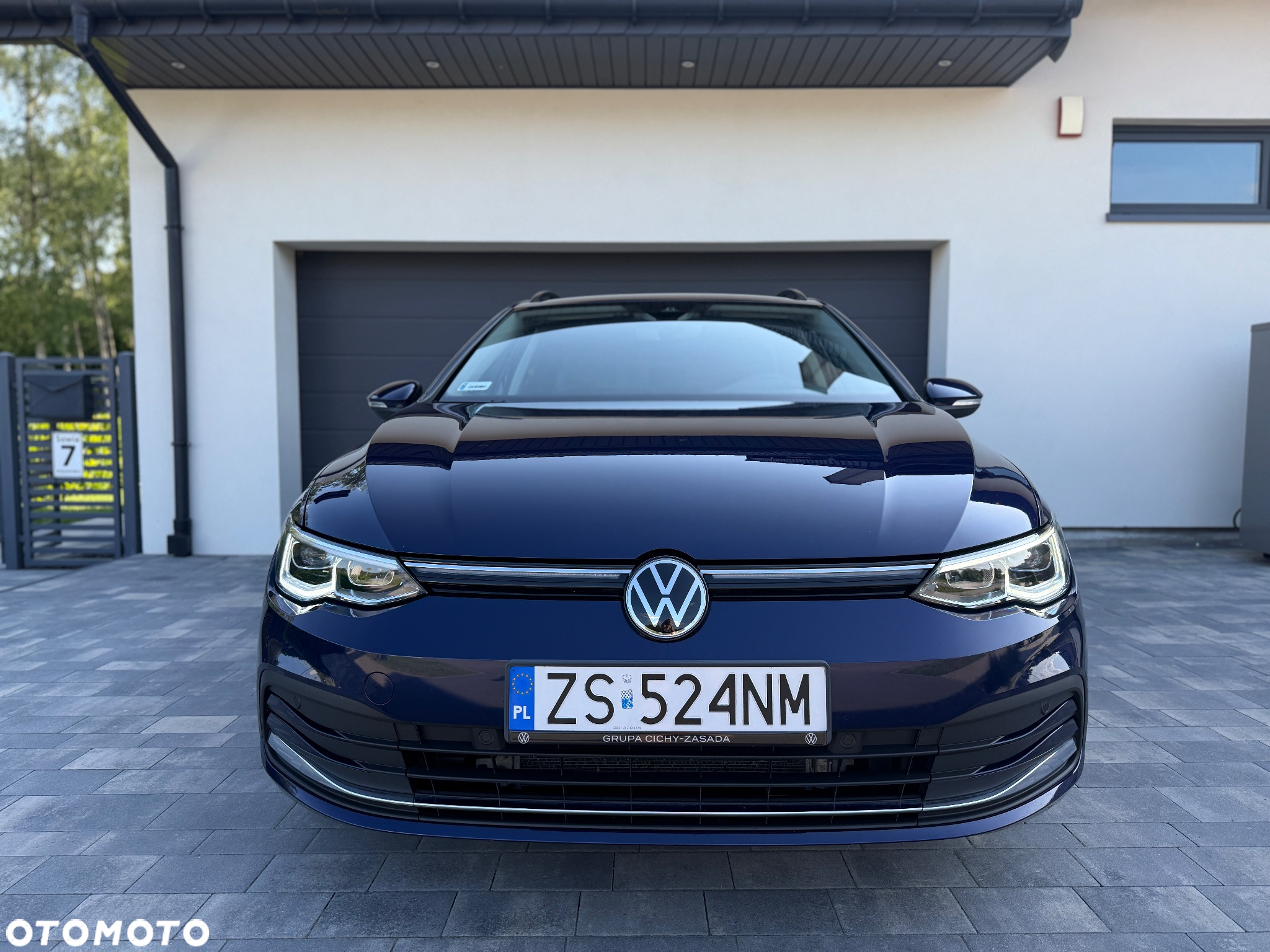 Volkswagen Golf - 4