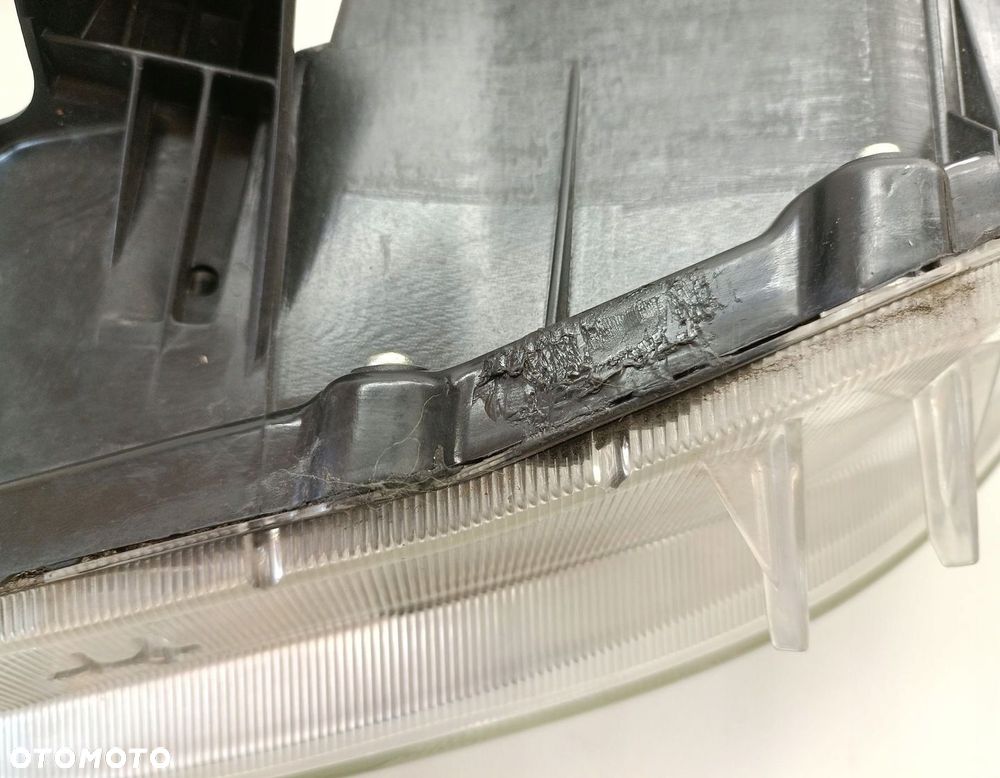 LAMPA PRAWA PRZEDNIA PRZÓD NISSAN MICRA K13 LIFT - 2