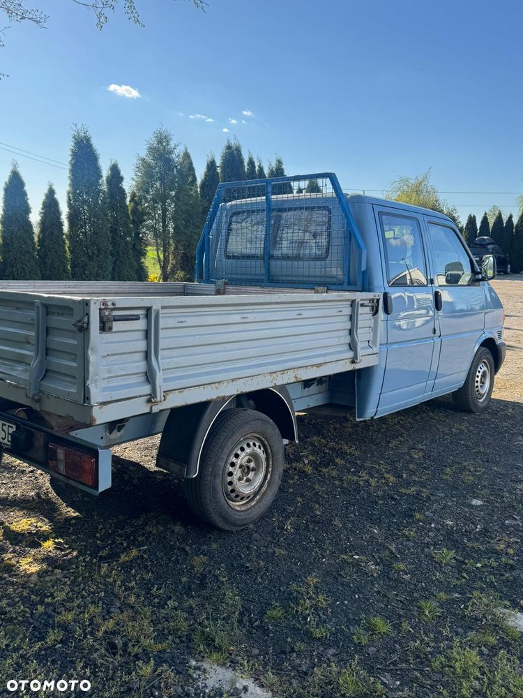 Volkswagen Transporter - 4