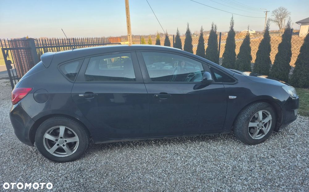 Opel Astra 1.7 CDTI - 7