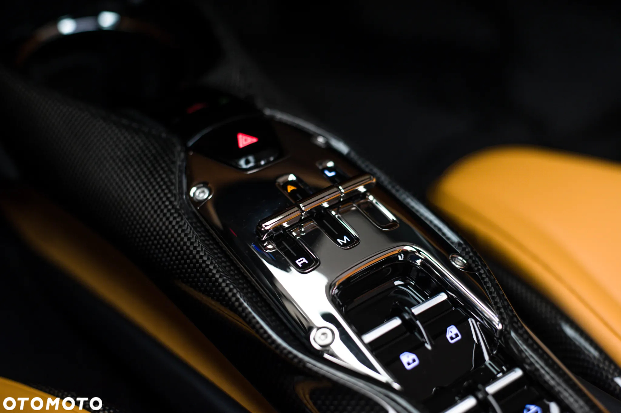 Ferrari 296 GTS - 21
