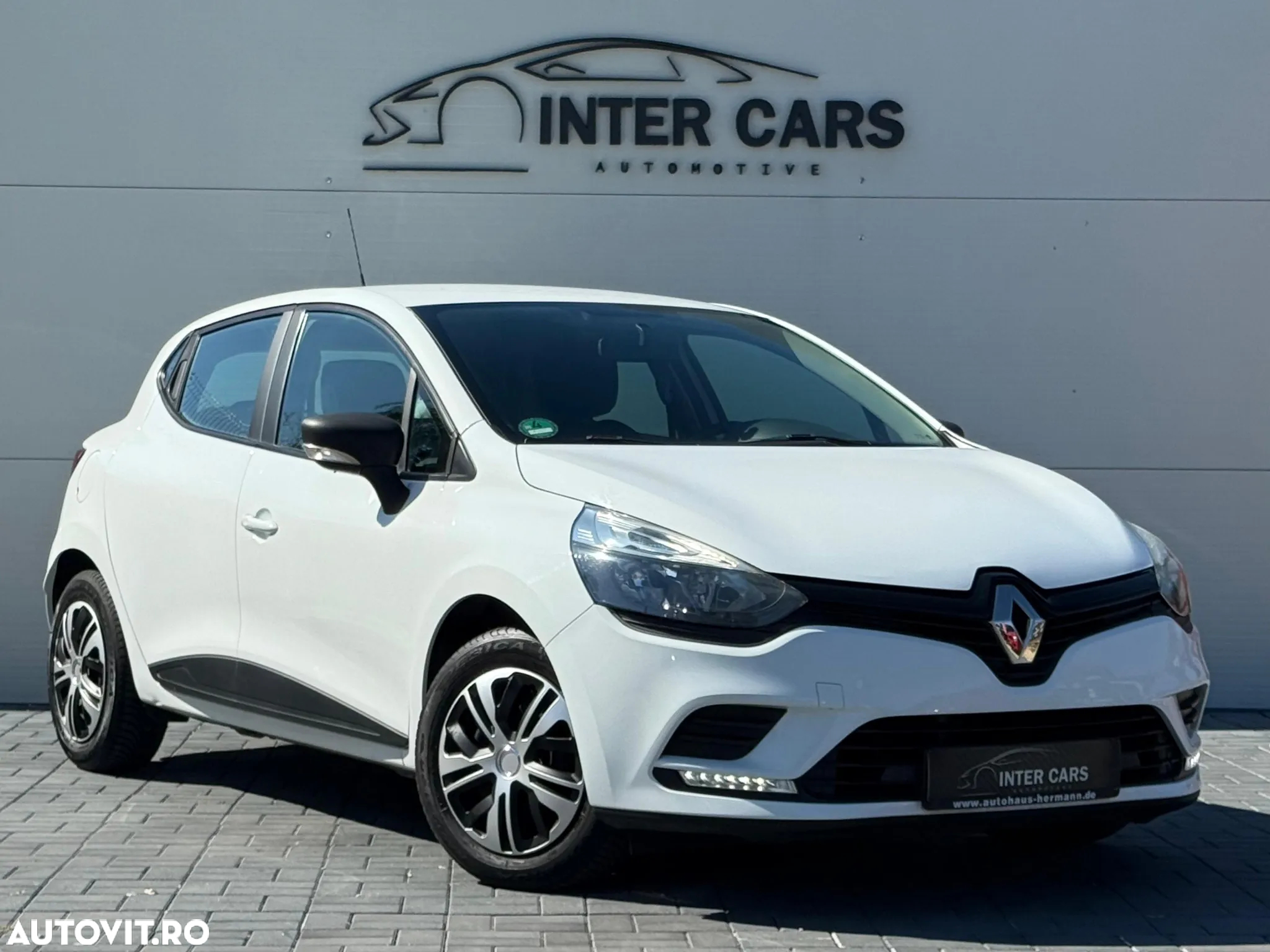 Renault Clio 1.2 16V 75 Life - 2