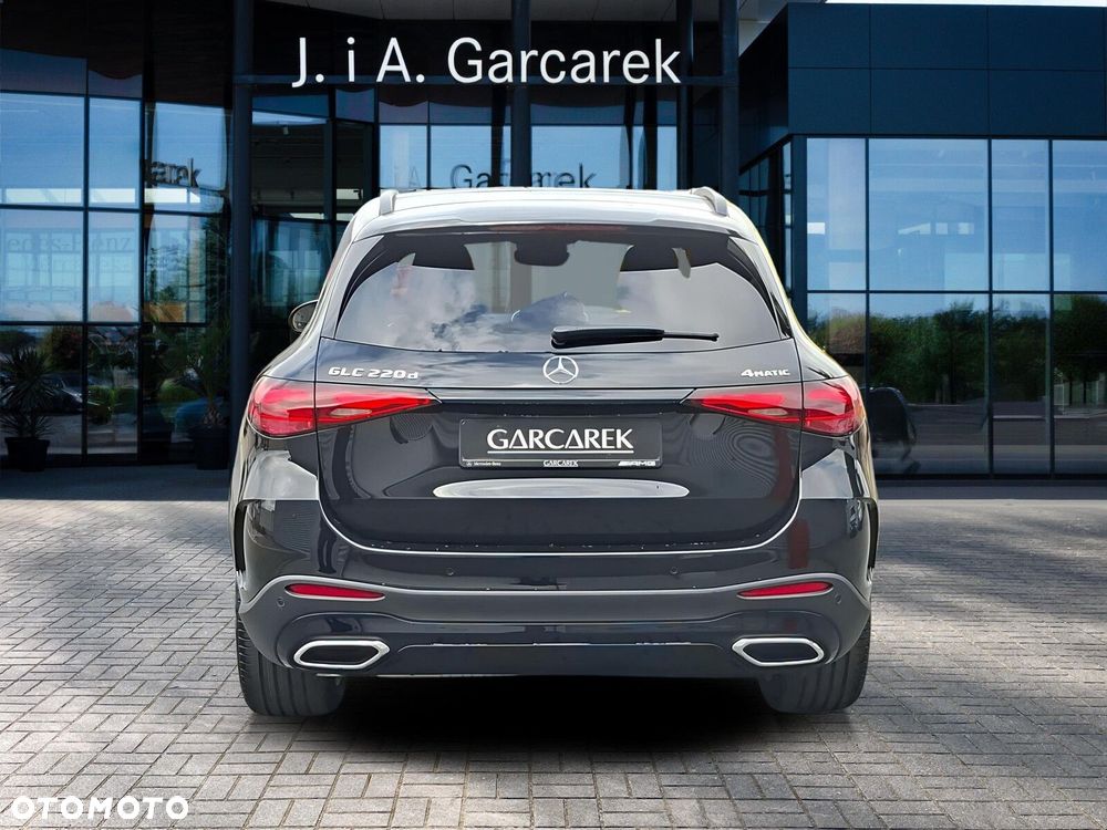 Mercedes-Benz GLC - 5