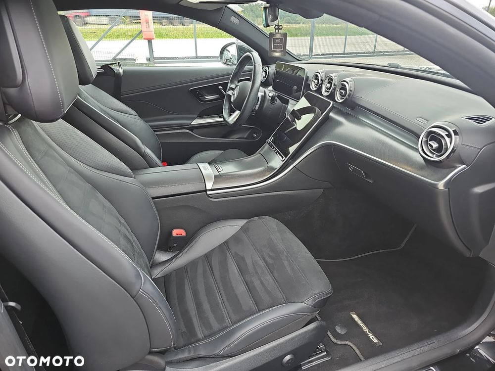 Mercedes-Benz CLE 300 mHEV 4-Matic AMG Line - 20