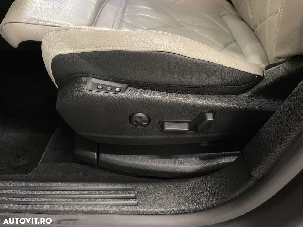 DS Automobiles DS 7 Crossback Crosback 1.6 PHeV AWD 300 EAT8 Rivoli - 28