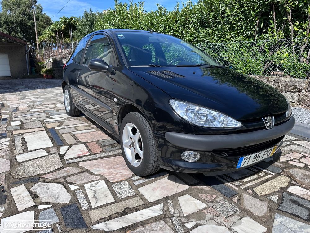 Peugeot 206 1.1 XR - 2