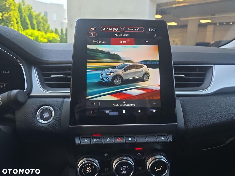 Renault Captur - 23