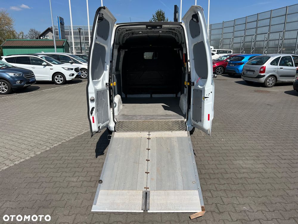 Ford Transit Custom - 13