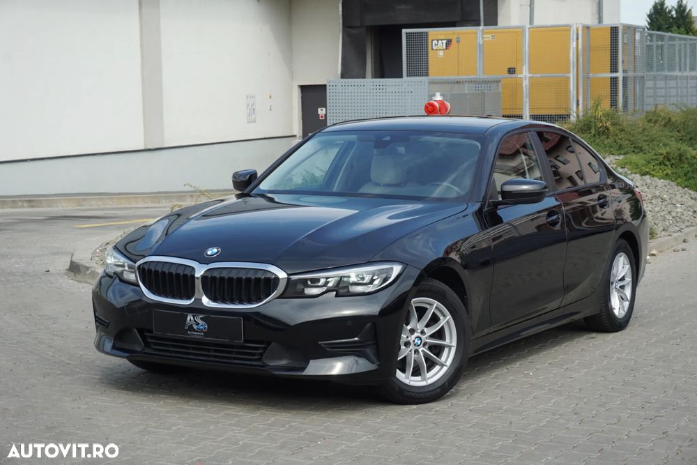 BMW Seria 3 318d Aut. Luxury Line - 23