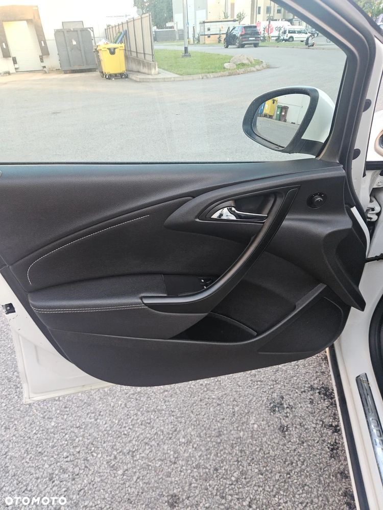 Opel Astra 1.4 Turbo - 24