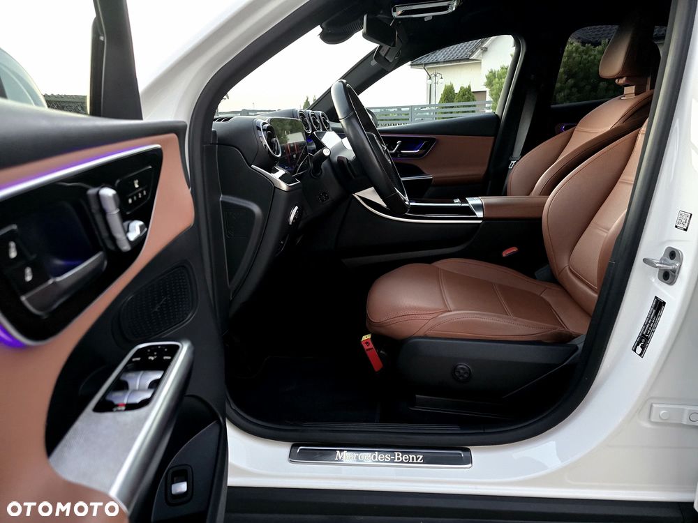 Mercedes-Benz GLC - 34