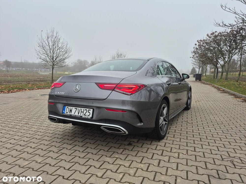 Mercedes-Benz CLA 200 AMG Line 7G-DCT - 3