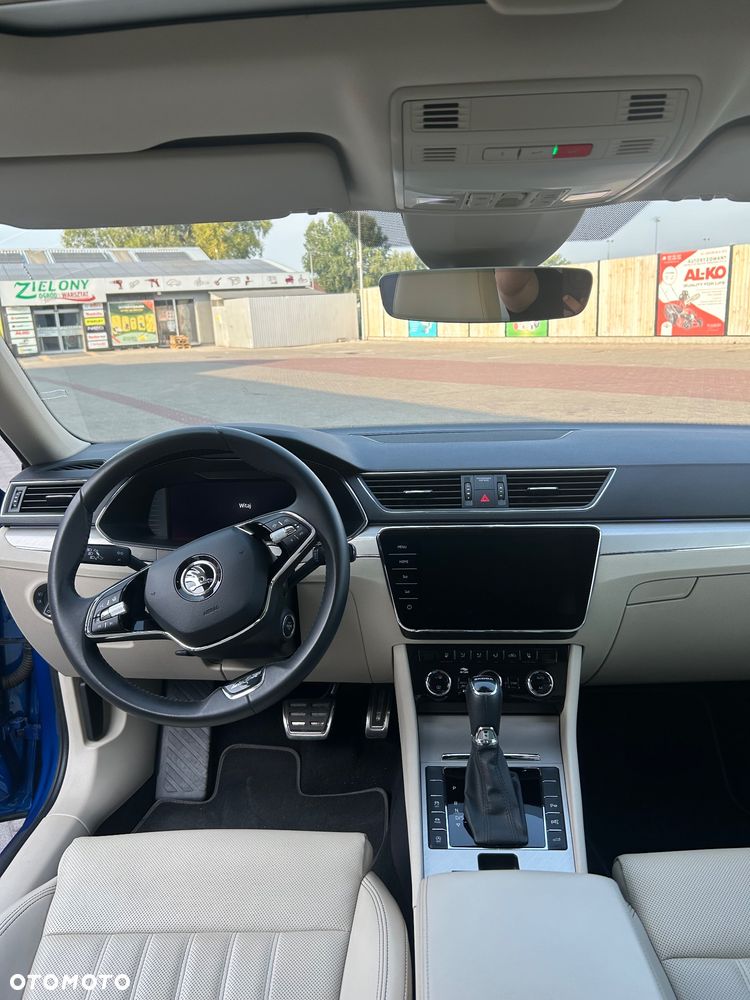 Skoda Superb 2.0 TSI L&K DSG - 11