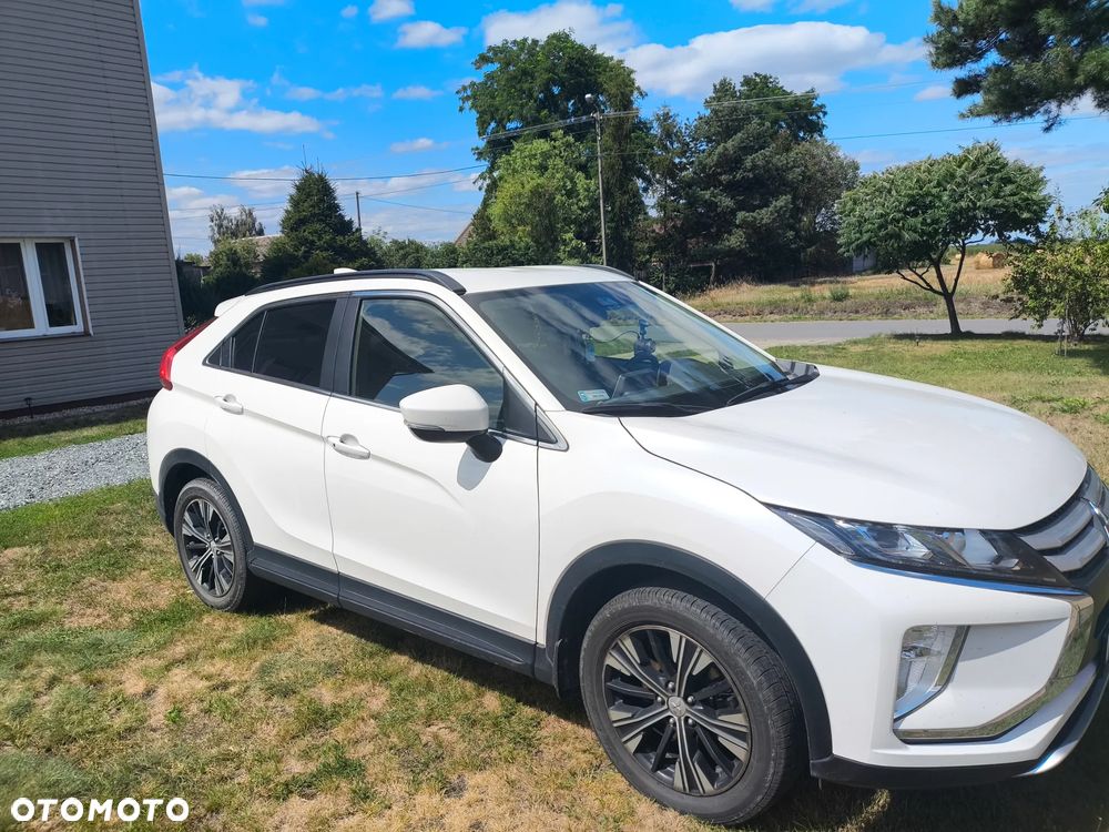 Mitsubishi Eclipse Cross 1.5 T Invite Plus - 1