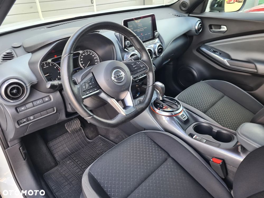 Nissan Juke 1.0 DIG-T N-Connecta DCT - 9