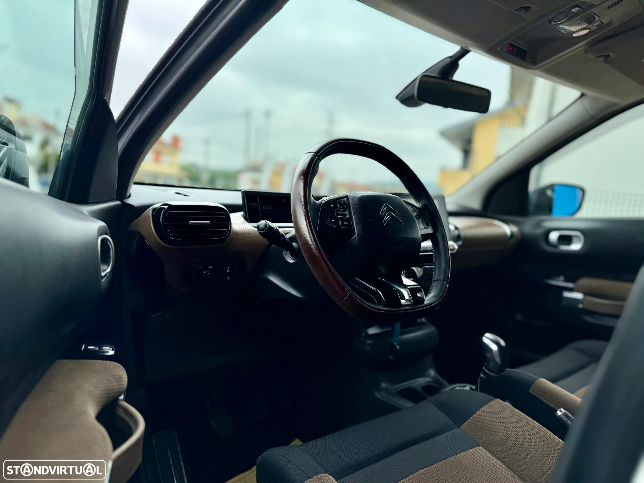 Citroën C4 Cactus 1.2 PureTech Shine - 12