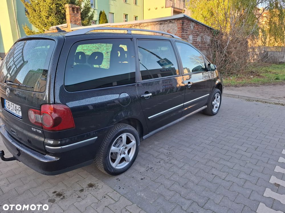 Volkswagen Sharan 2.0 TDI Comfortline - 11