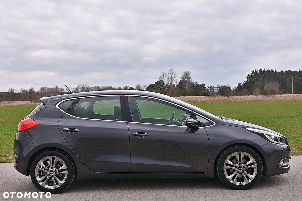 Kia Ceed 1.6 GDI XL DCT - 9