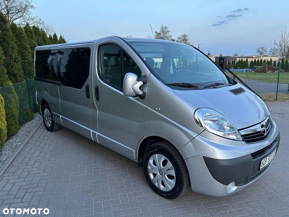 Opel Vivaro 2.0 CDTI L2H1 Life Cosmo - 10