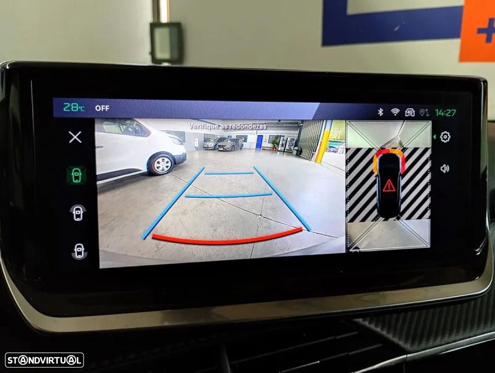 Peugeot 2008 1.2 PureTech Allure - 20