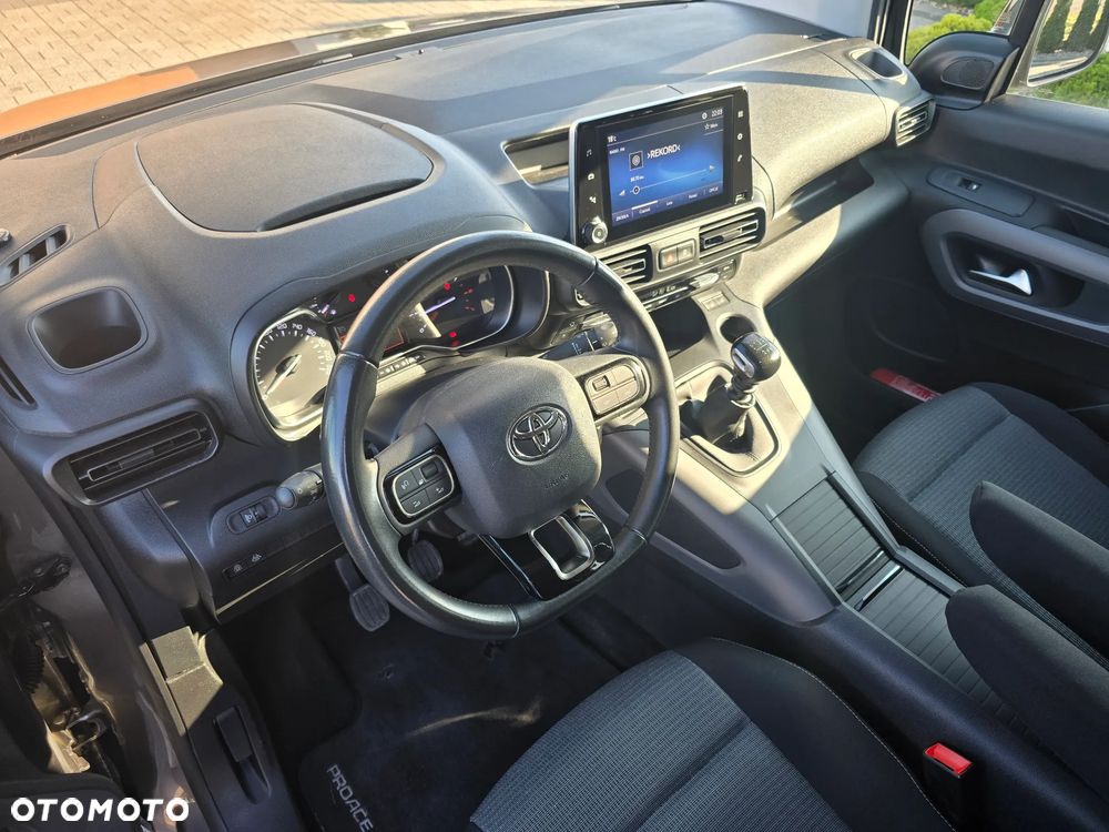 Toyota Proace City Verso 1.5 D-4D Family - 8