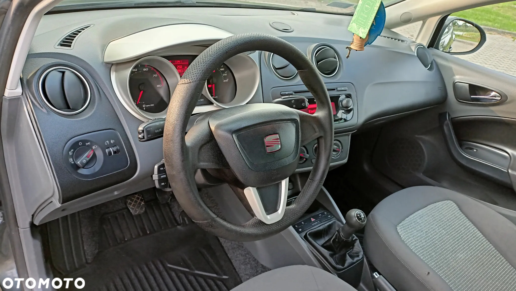 Seat Ibiza 1.4 16V Entry - 2