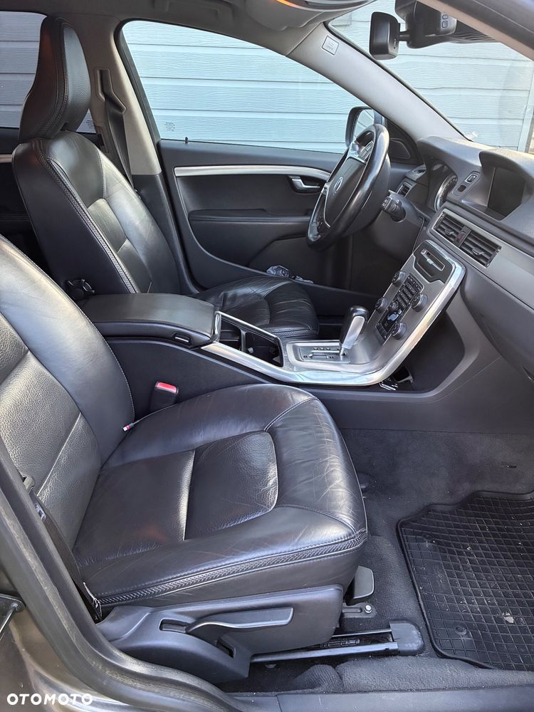 Volvo XC 70 D4 Geartronic Momentum - 27