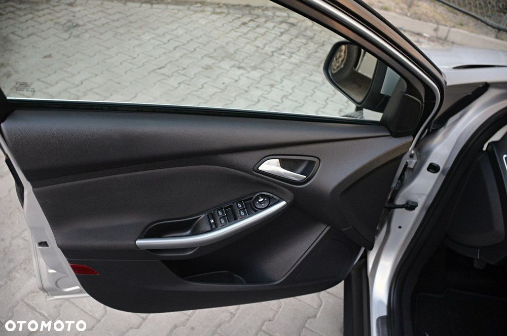 Ford Focus - 13