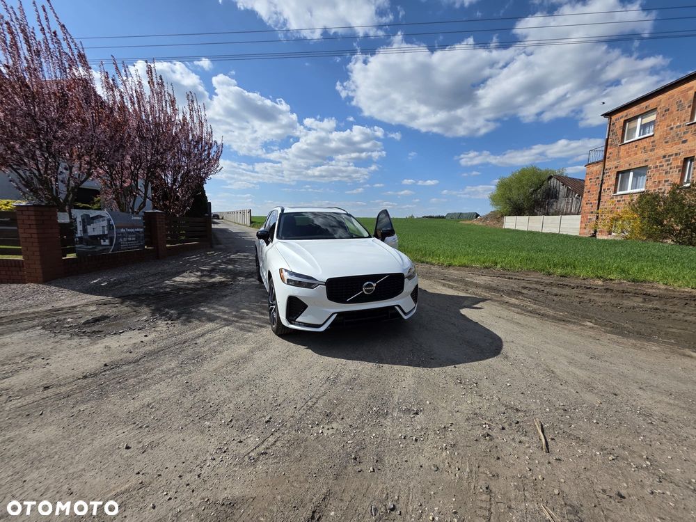Volvo XC 60 B6 B AWD Momentum Pro - 12