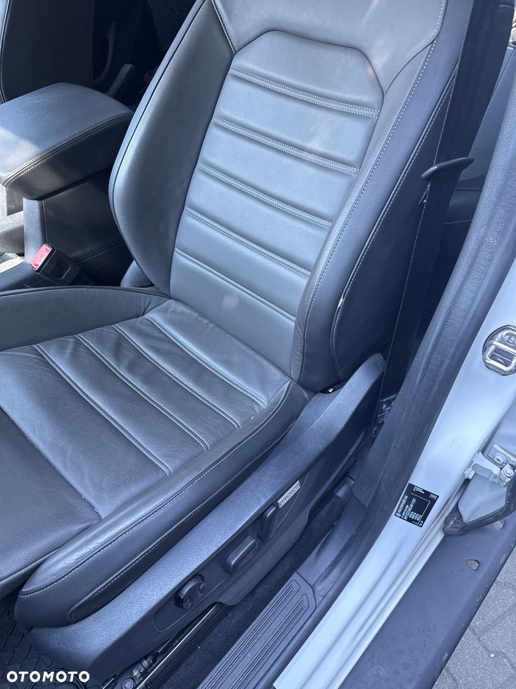 Volkswagen Amarok - 8