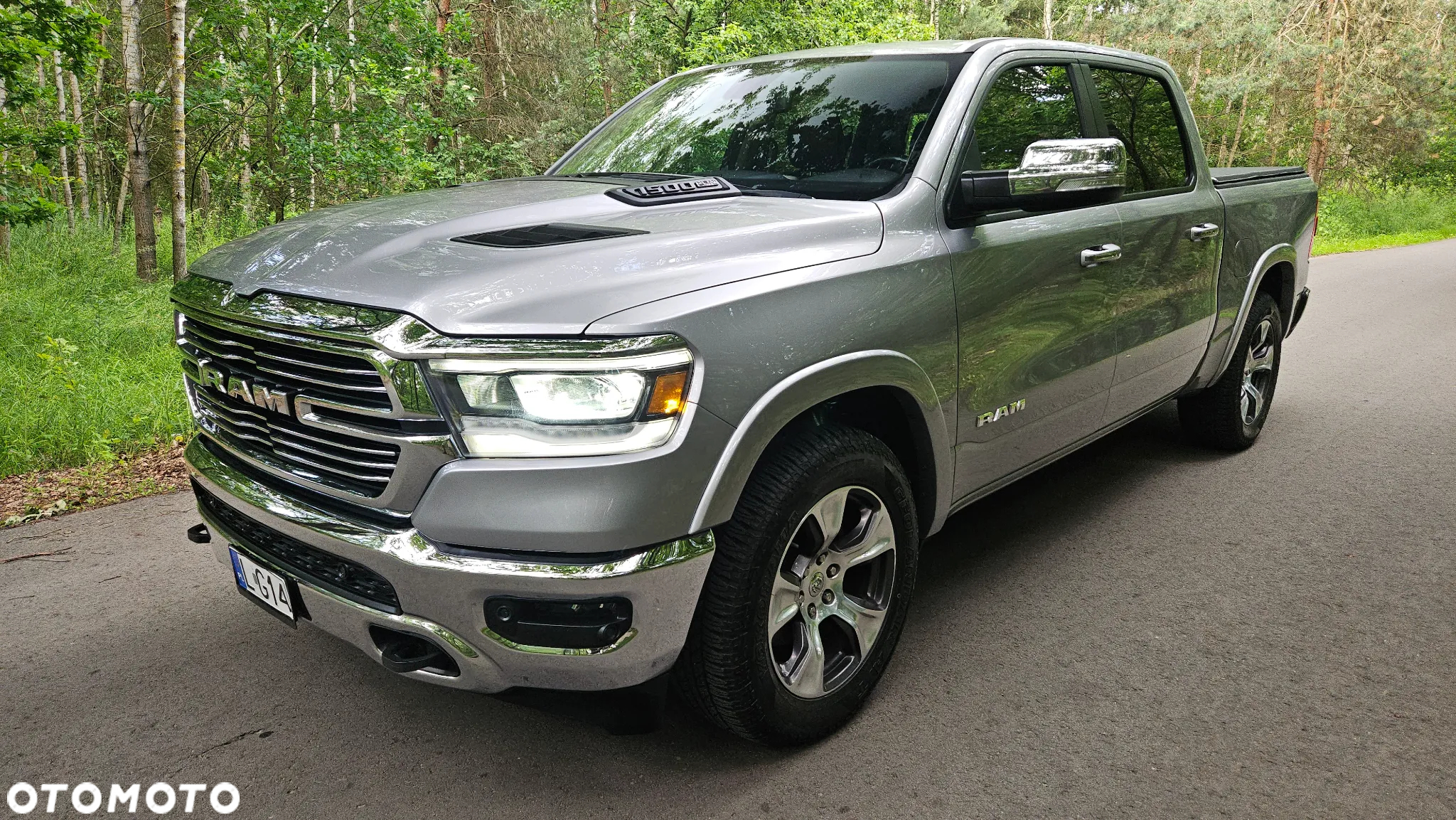Dodge RAM 1500 5.7 4x4 - 2