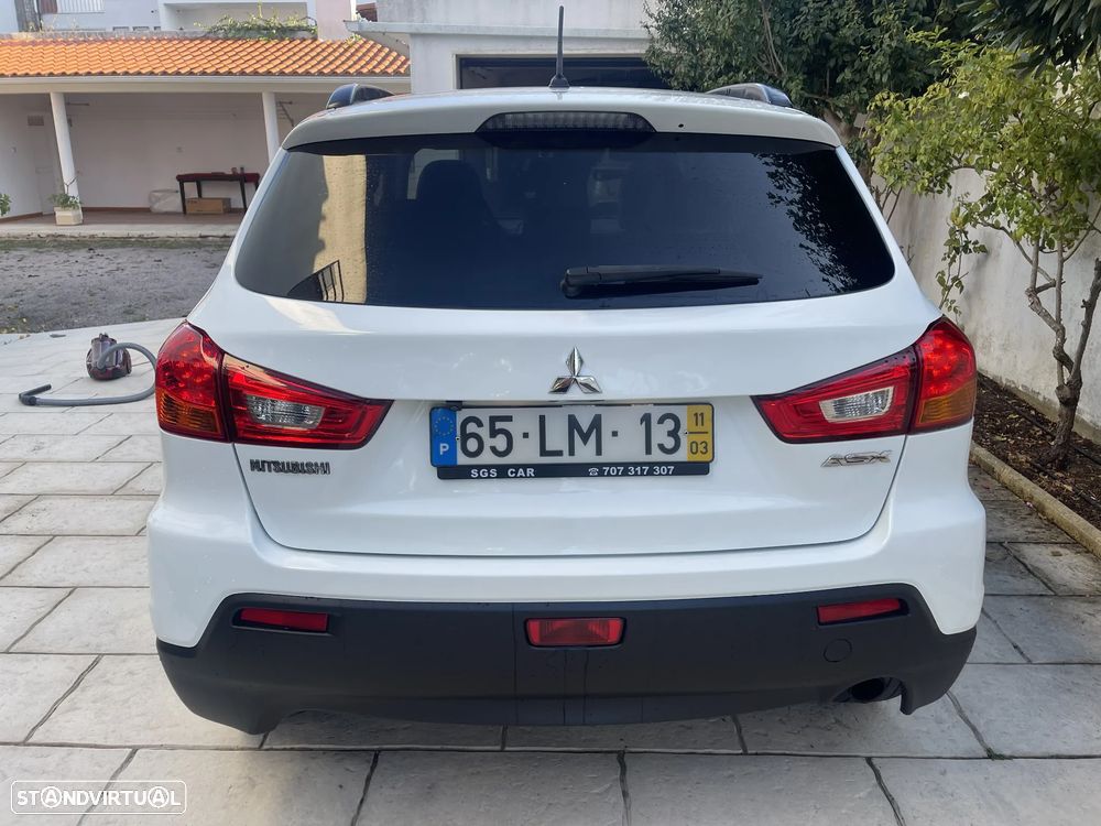 Mitsubishi ASX 1.8 DI-D Instyle NAVI - 4