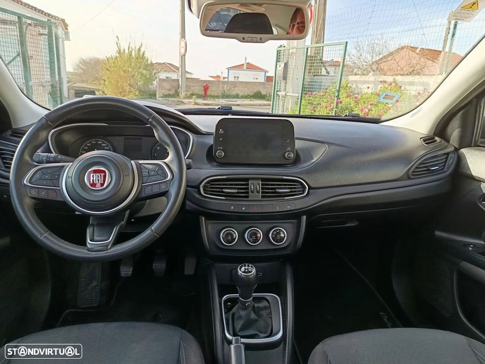 Fiat Tipo Station Wagon 1.0 GSE T3 City Life - 16