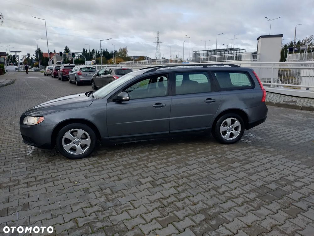 Volvo V70 2.0D Momentum - 3