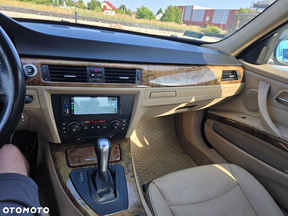 BMW Seria 3 - 11