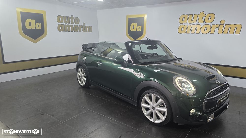 MINI Cabrio Cooper S Sidewalk - 3