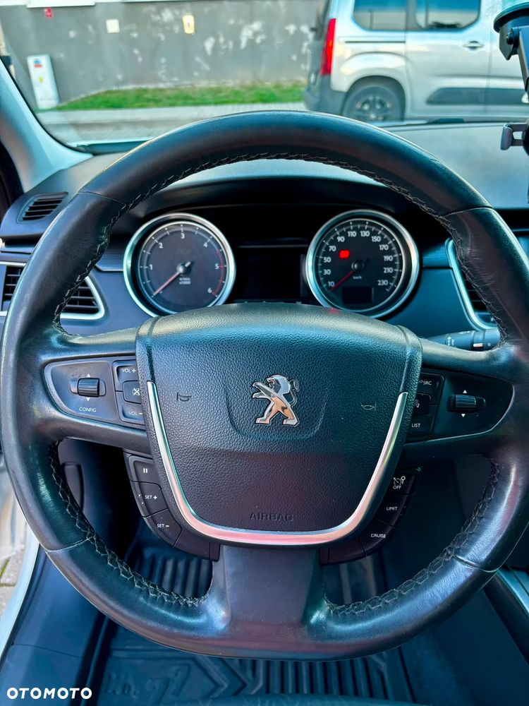 Peugeot 508 2.0 BlueHDi Allure S&S - 25