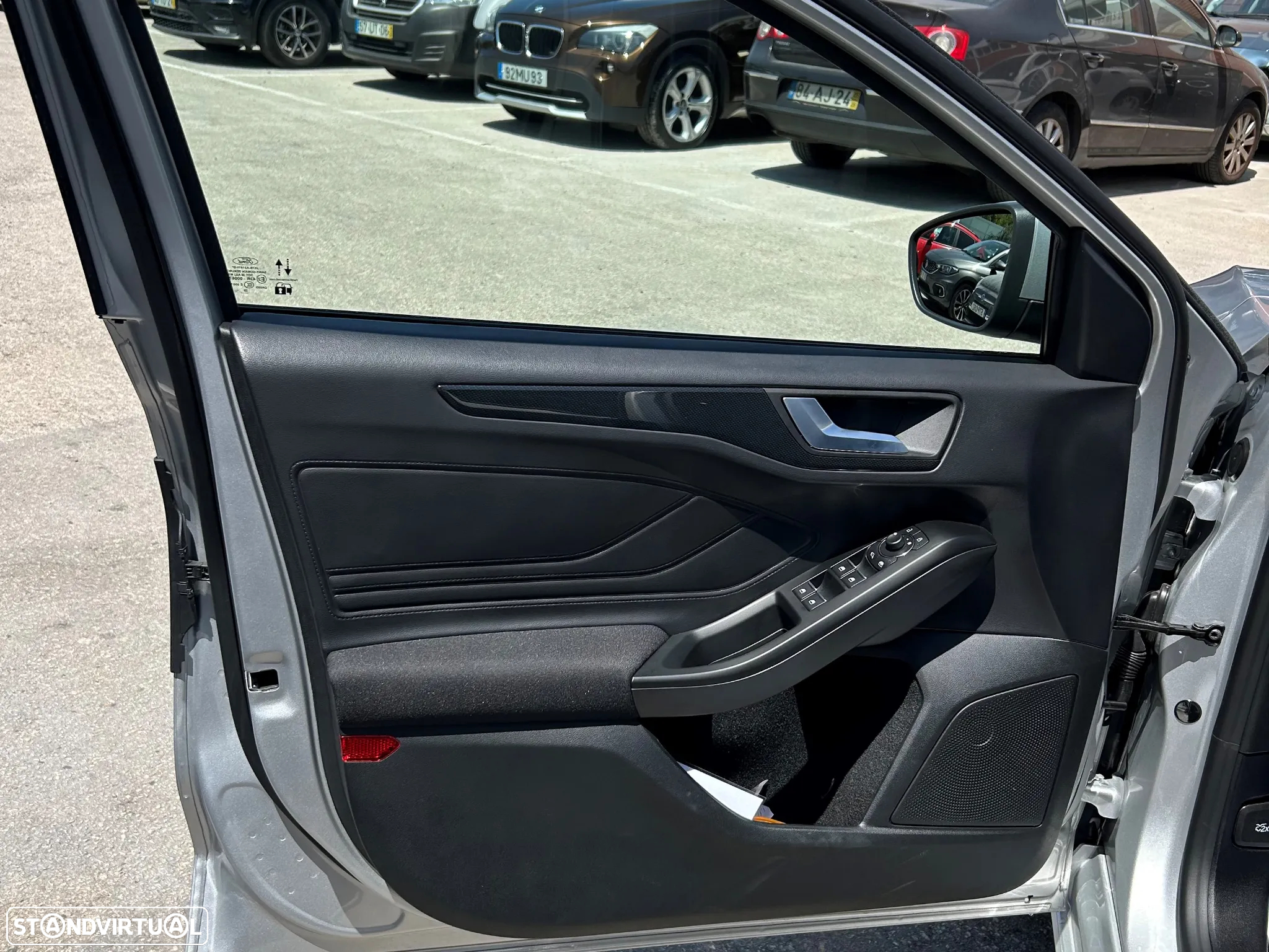 Ford Focus 1.0 EcoBoost ST-Line - 12