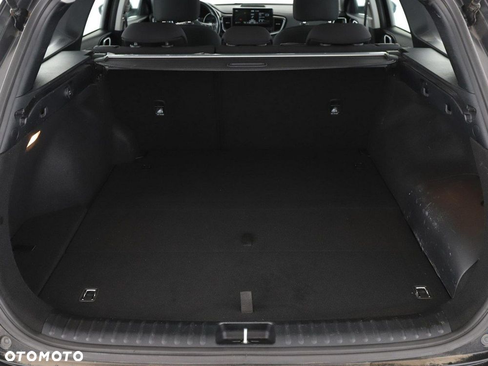 Kia Ceed 1.6 GDI DCT OPF Vision - 21