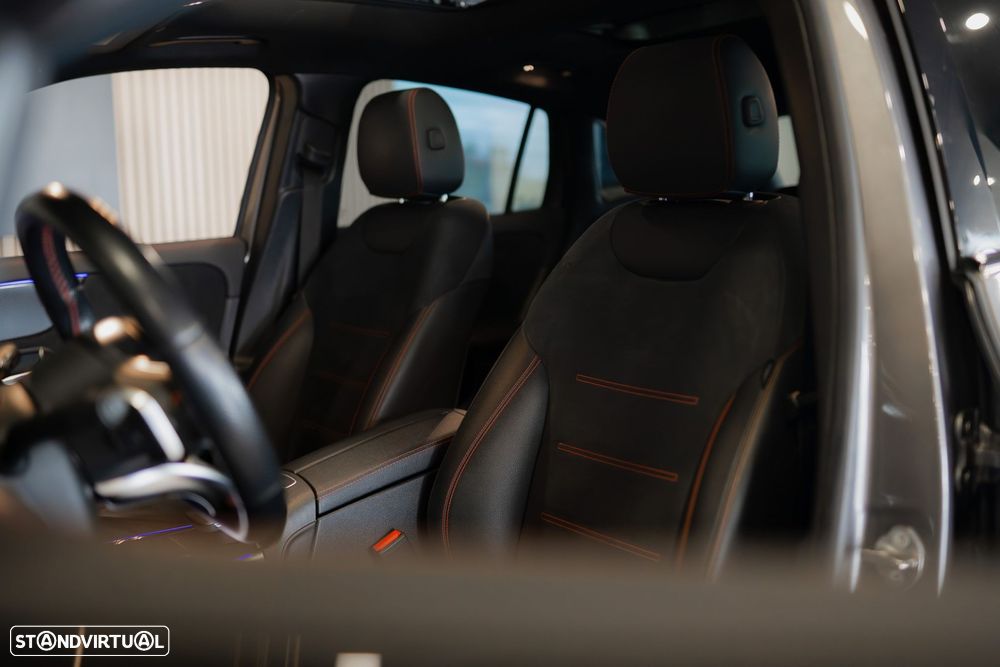 Mercedes-Benz GLA 250 e 8G-DCT AMG Line - 27