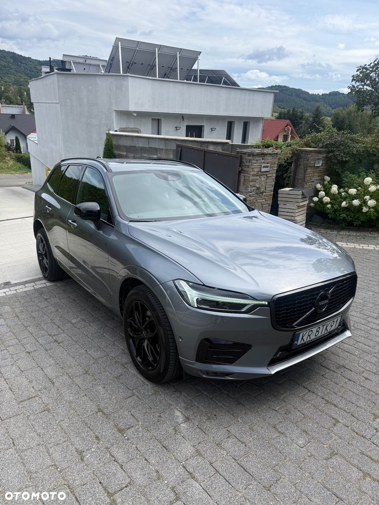 Volvo XC 60 B5 D AWD R-Design - 2