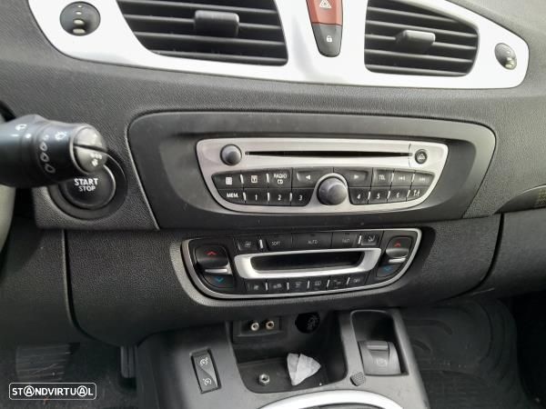 Para Peças Renault Scénic Iii (Jz0/1_) - 8