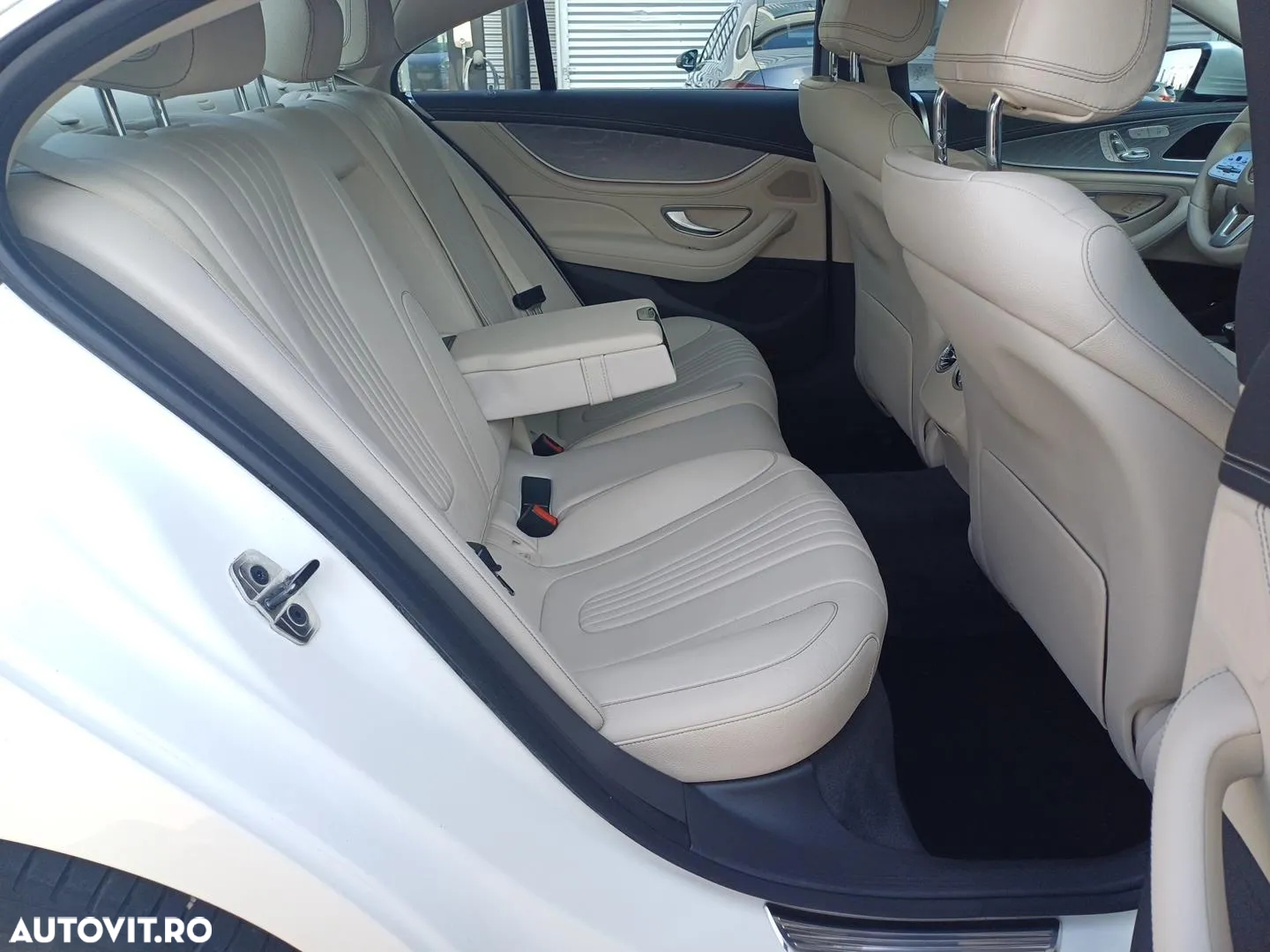 Mercedes-Benz CLS 450 4Matic 9G-TRONIC Avantgarde - 24