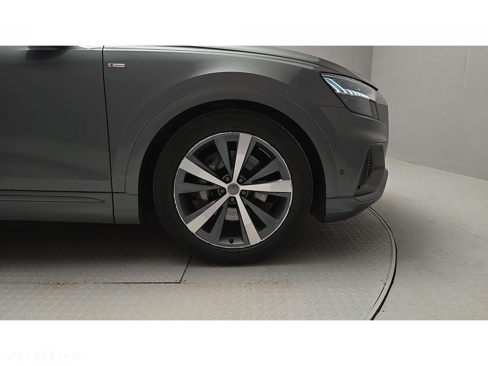 Audi Q8 - 24